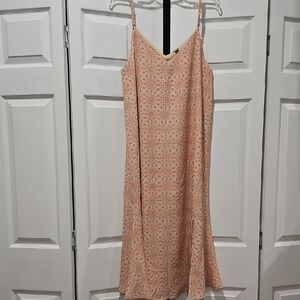 Elegant Peach Colored Patterned Dress